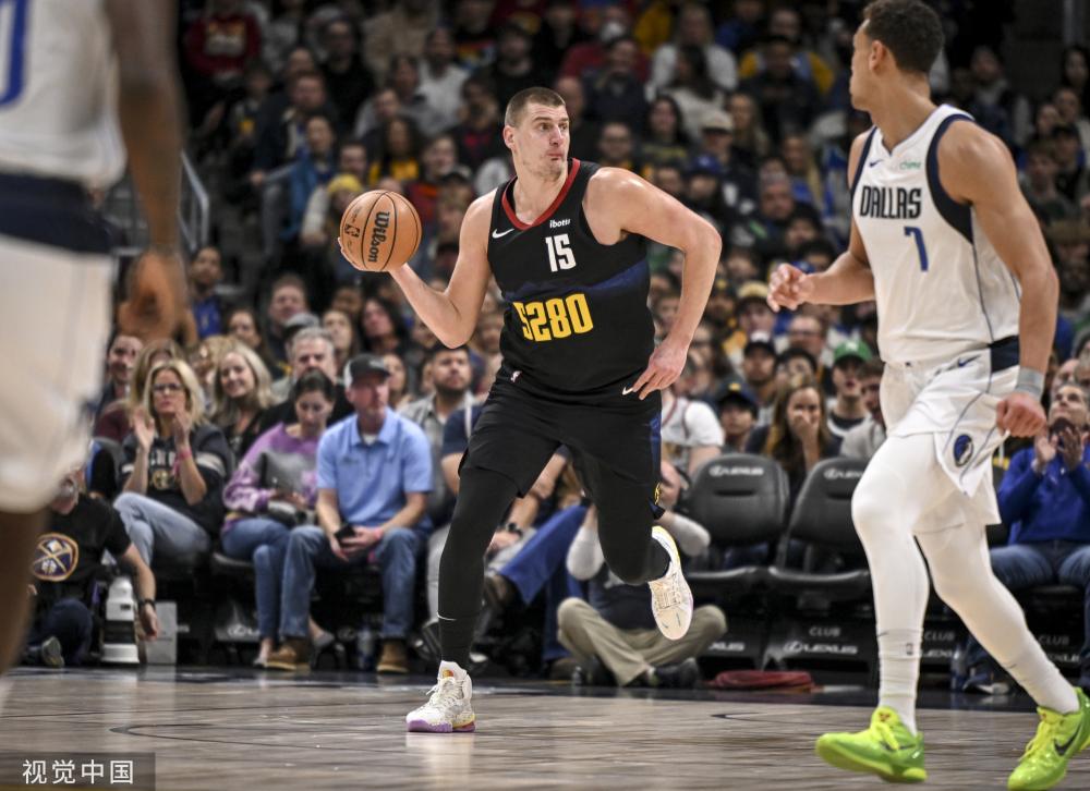 的明星以其 的明星以其