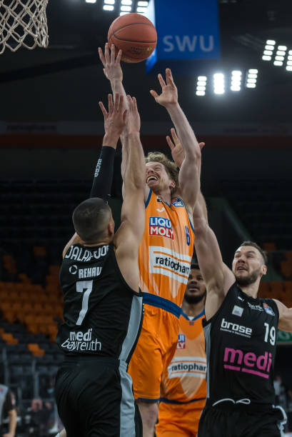 我可以帮你 我可以帮你