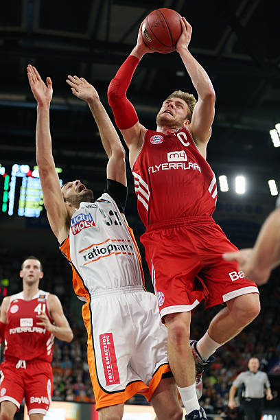 助攻为球队 助攻为球队