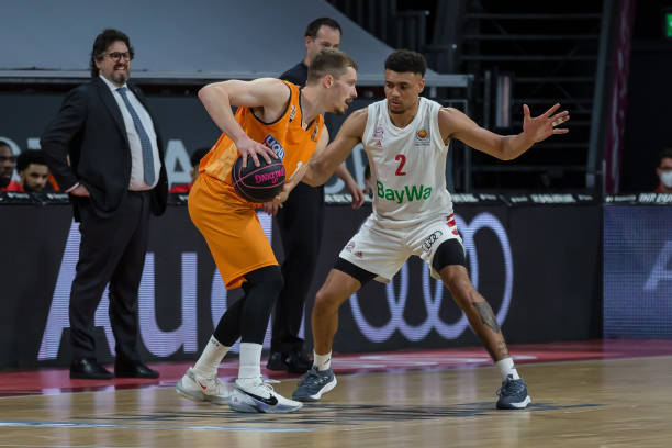 更深层次的 更深层次的