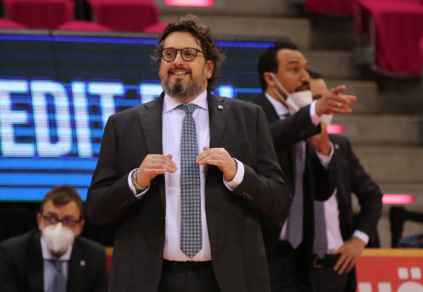 诉霍伊伦 诉霍伊伦