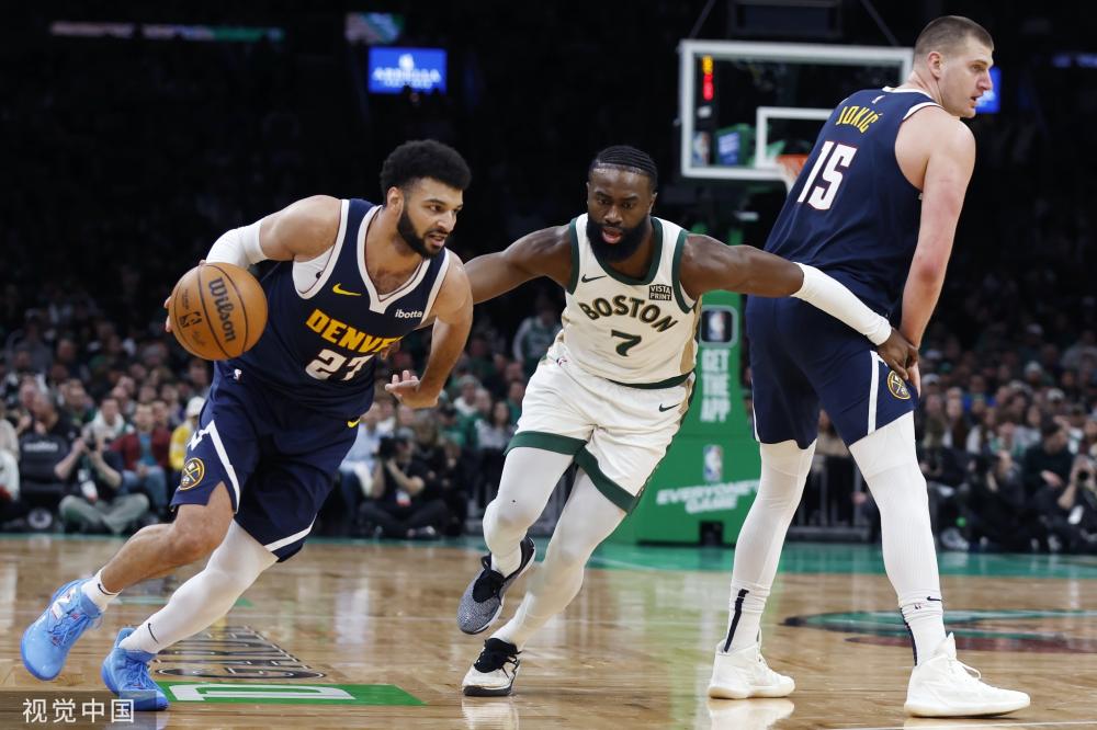 足球不仅是 足球不仅是