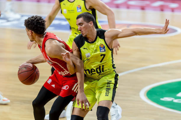 系到球队竞 系到球队竞